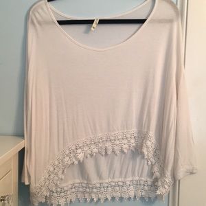 White long sleeve crop top